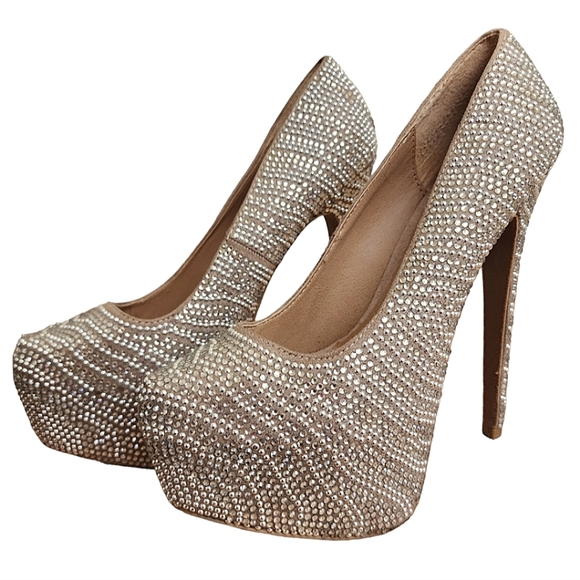 Steve Madden Shoes - ❤️Steve Madden Silver Bedazzled Rhinestone Stiletto Heels☆